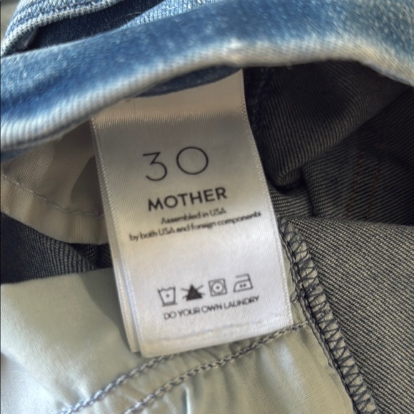 MOTHER Looker Ankle Fray - Picture 5 of 5